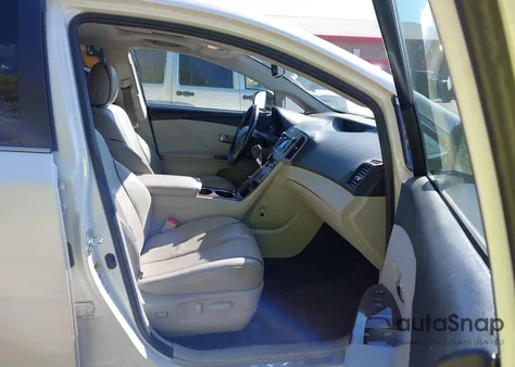 2010 Toyota Venza z USA, uszkodzony, nr VIN 4T3BA3BB1AU015805